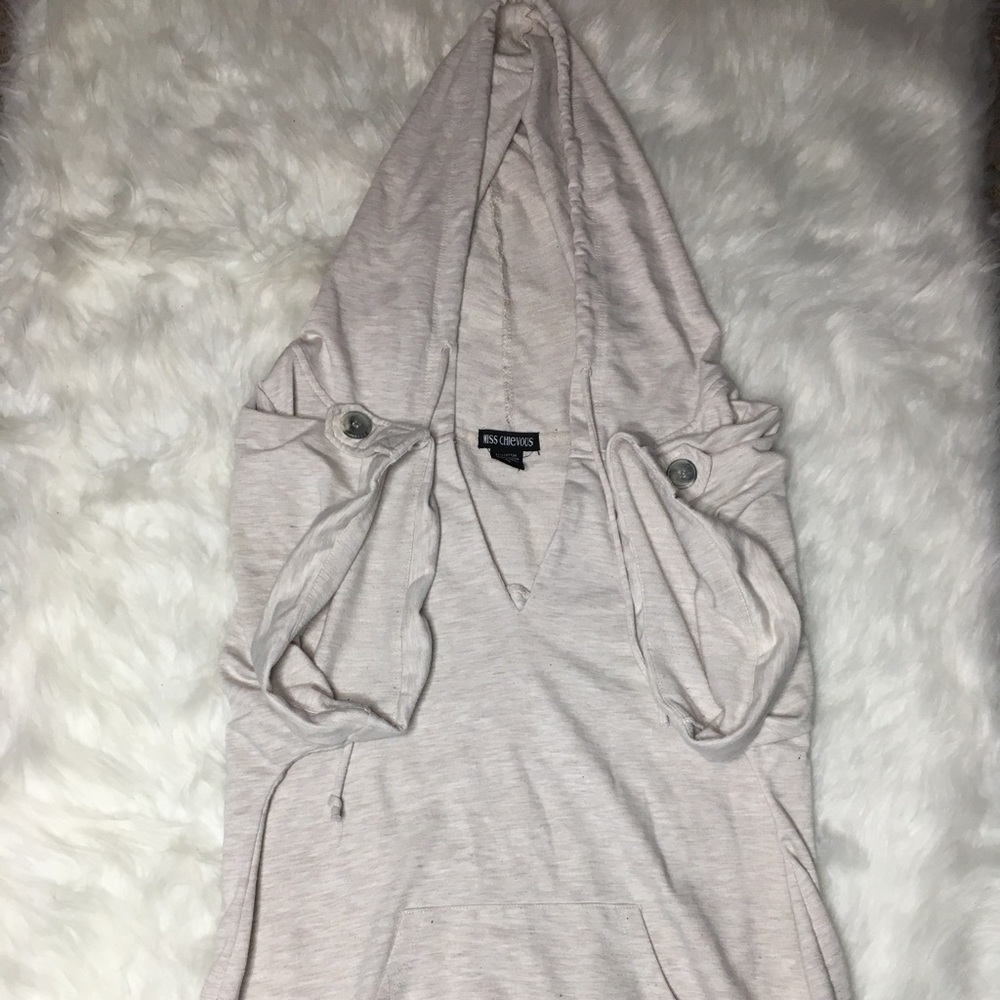 Short sleeve t shirt sweater